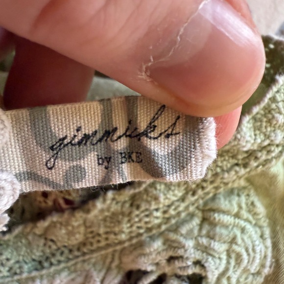 Gimmicks by BKE Womens Oversized Lagenlook Top Large Crochet Mixed Media Boho - Picture 9 of 15